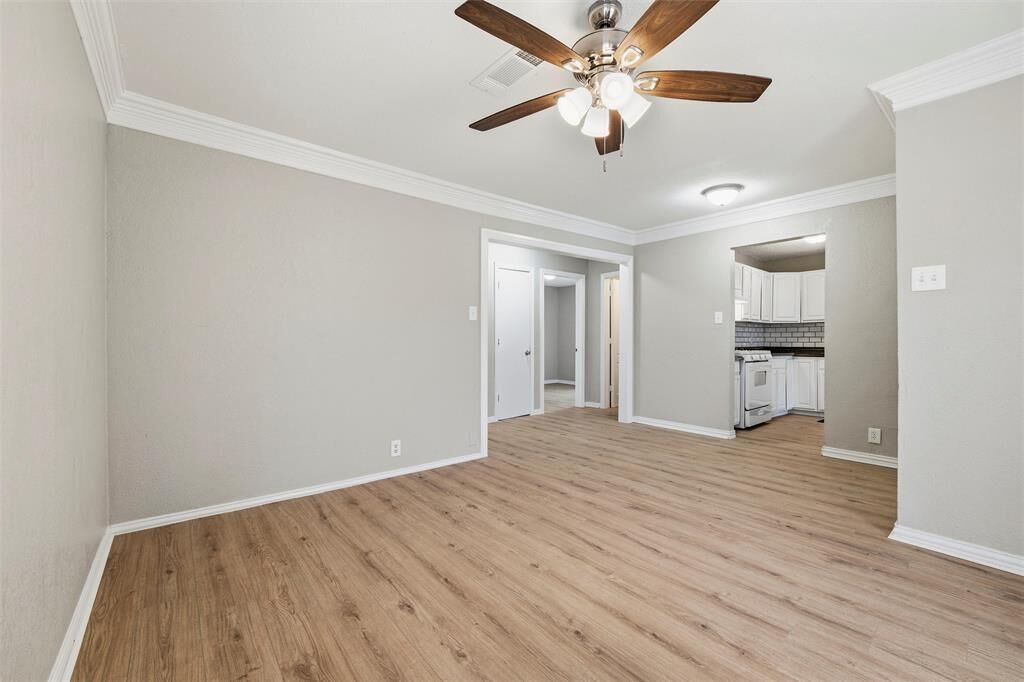 Property Photo: 1110 17th Street TX 75050