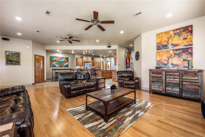 Property Photo:  323 N Powderhorn Drive  AR 72704