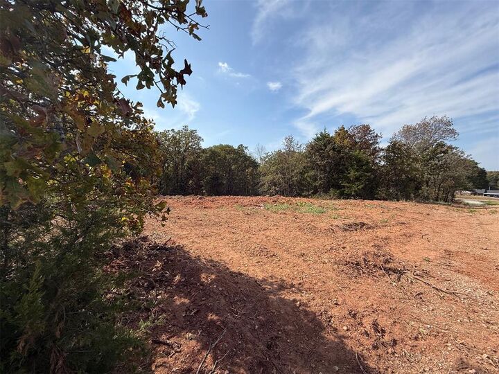 Property Photo:  20 West Street  OK 73068 