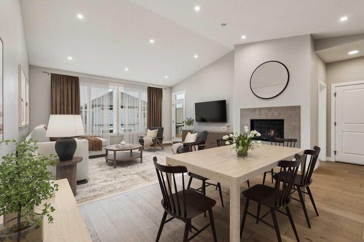 Property Photo:  644 Shawnee Terrace SW  AB T2Y 0X5