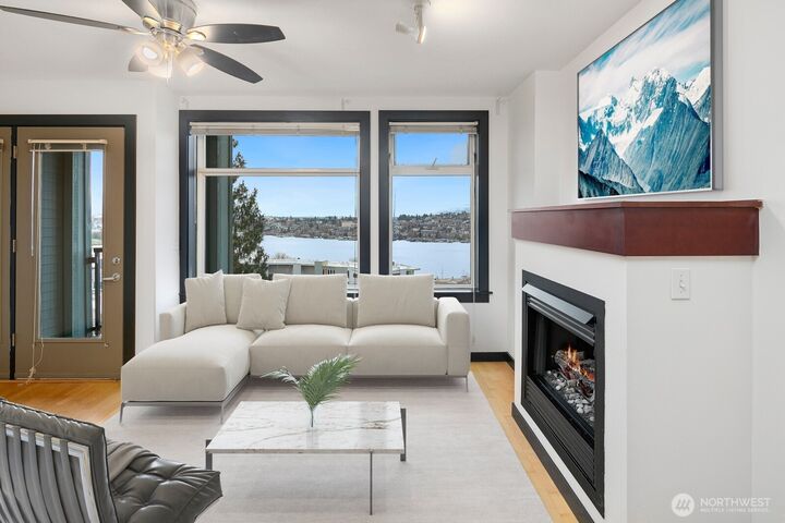 Property Photo:  655  Crockett Street B405  WA 98109