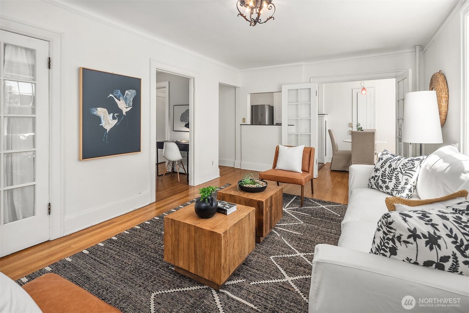 Property Photo:  321  Boylston Avenue E 303  WA 98102