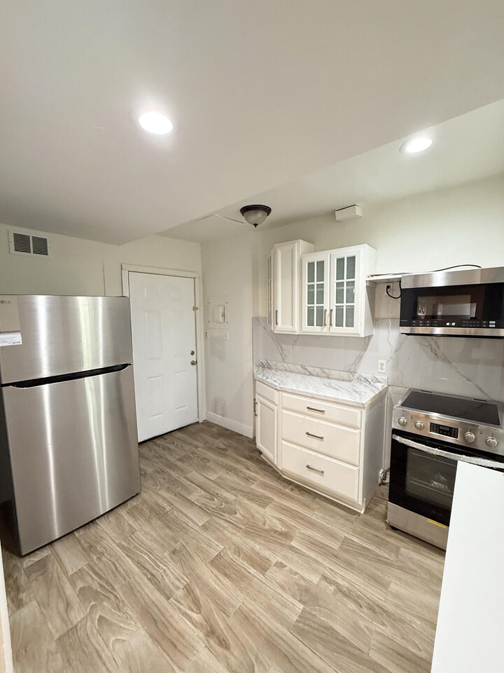 Property Photo:  425 N 26th Street  FL 34947 