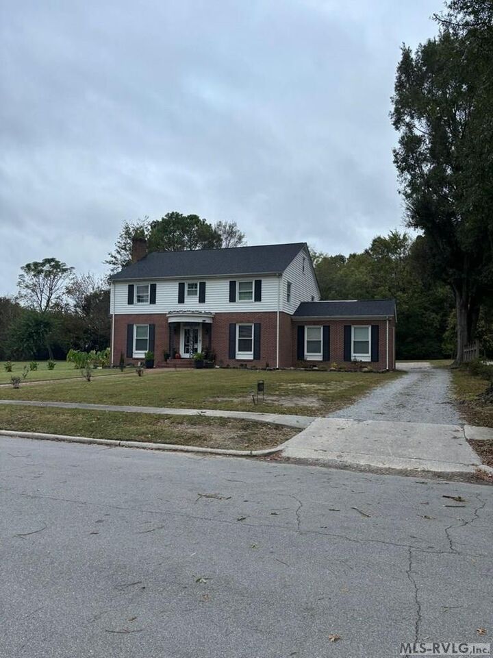 Property Photo: 108 E Calhoun Street NC 27845