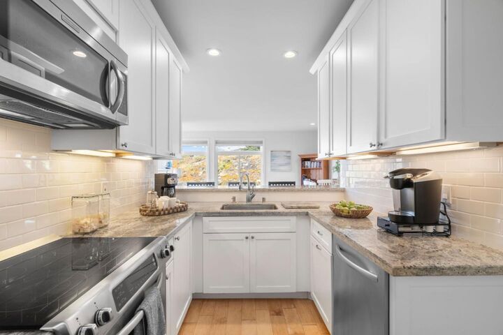 Property Photo:  3 Pelican Point  CA 95076