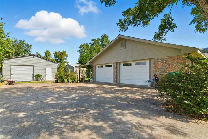 Property Photo:  3022 E Tank Farm Road E  LA 70607 