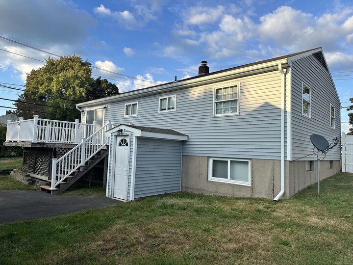 Property Photo:  484 Meriden Avenue  CT 06489