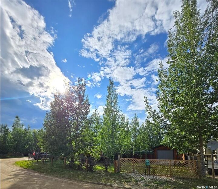 Property Photo: 507 Rv Drive SK S0H 1J0