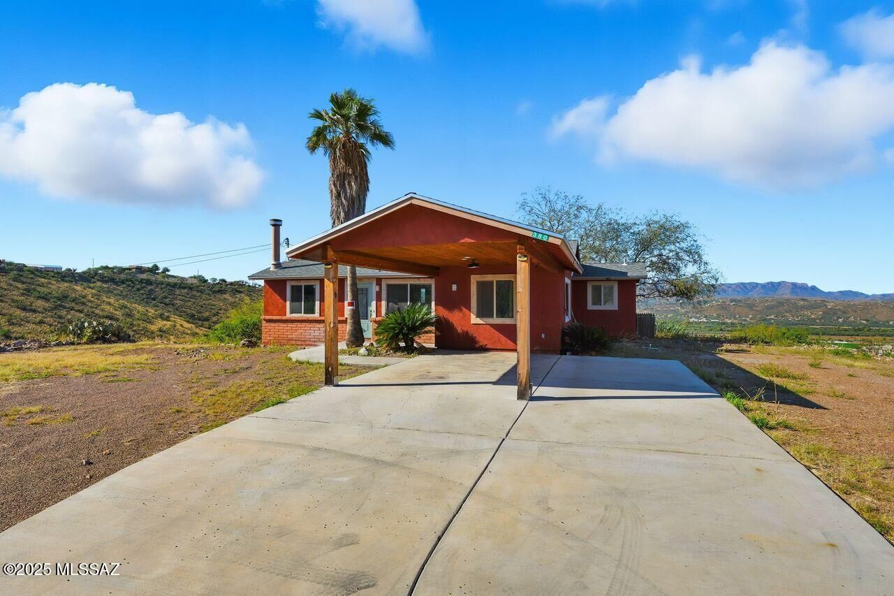 Property Photo:  380 Brinca Court  AZ 85648