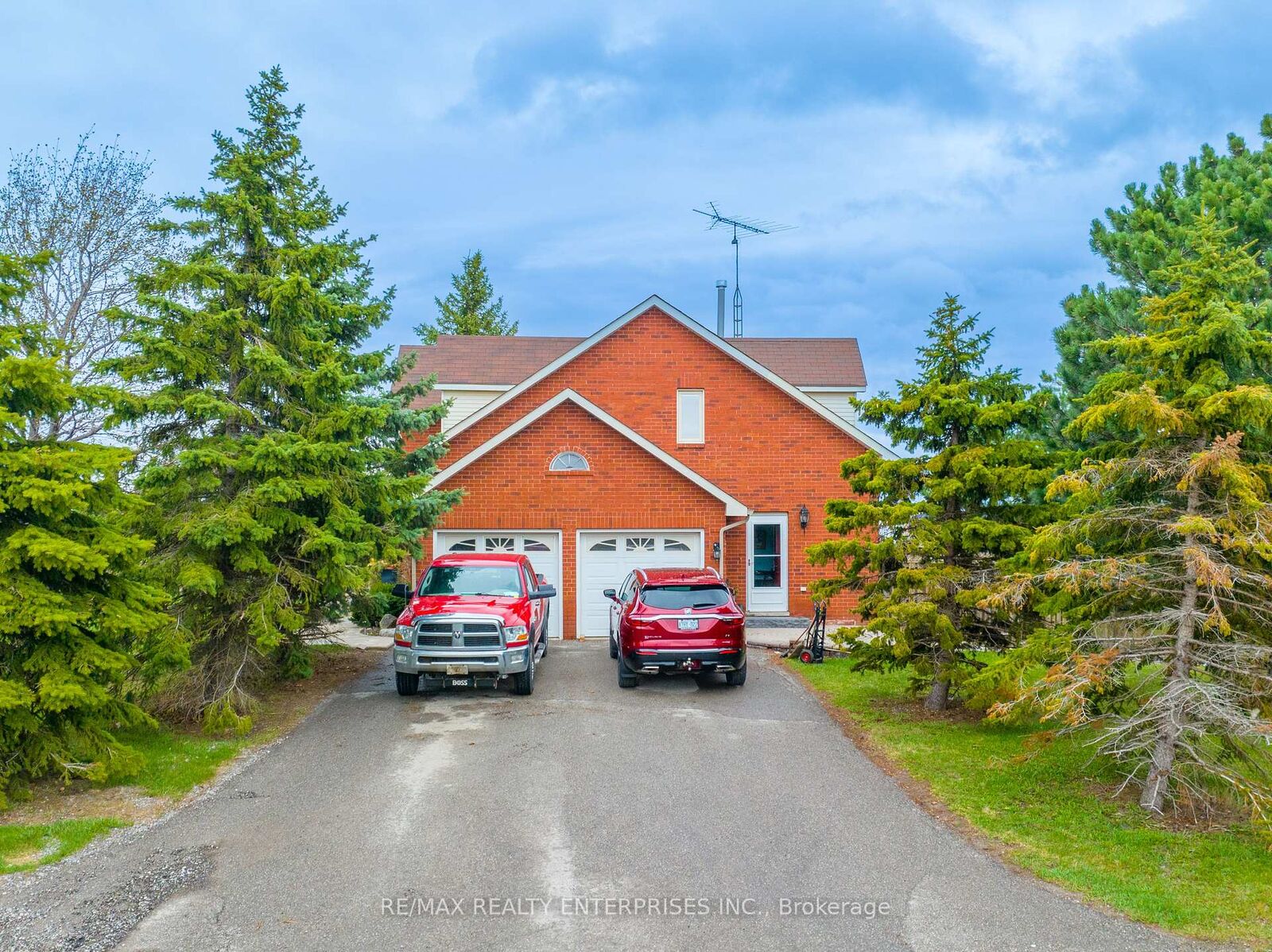 Property Photo:  767 Mayfield Road  ON L7A 0C5 