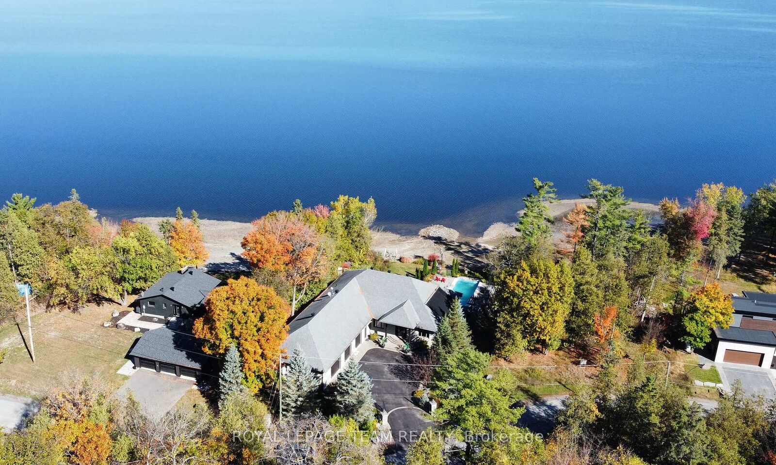 Photo de la propriété:  3886 Armitage Avenue  ON K0A 1T0