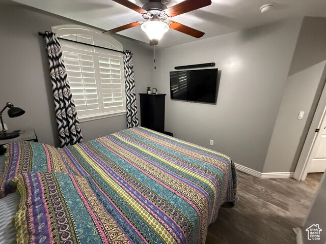 Property Photo:  818 N 2625 W  UT 84041 