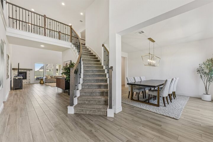 Property Photo: 253 Rosetta Loop TX 78642