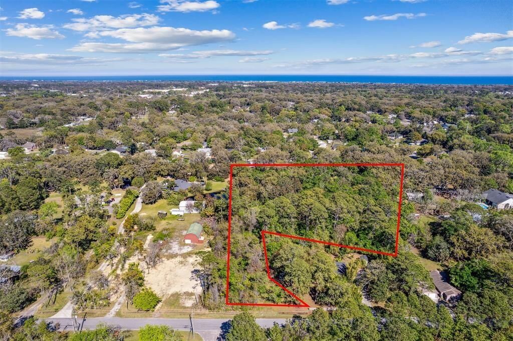 Property Photo: 2098 Friendly Road FL 32034