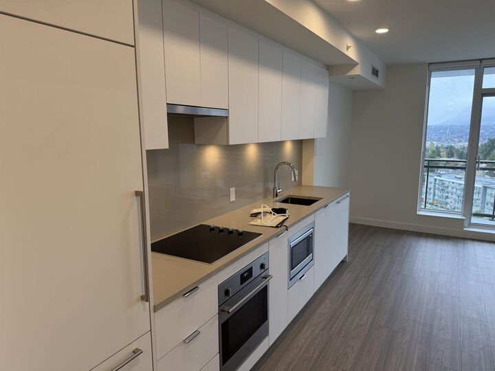 Property Photo: 13675 107A Avenue 1510 BC V3T 0X2