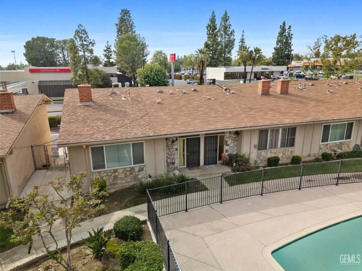 2809 Oswell Street  Bakersfield CA 93306 photo