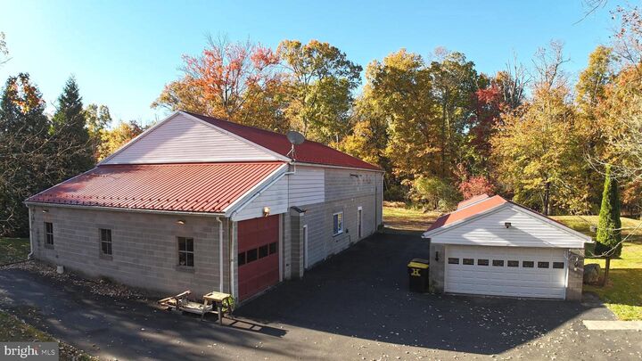 Property Photo:  1692 Chestnut Ridge Road  PA 18972