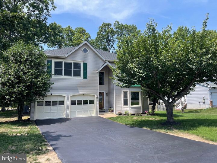 4209 Oakhill Road  Fredericksburg VA 22408 photo