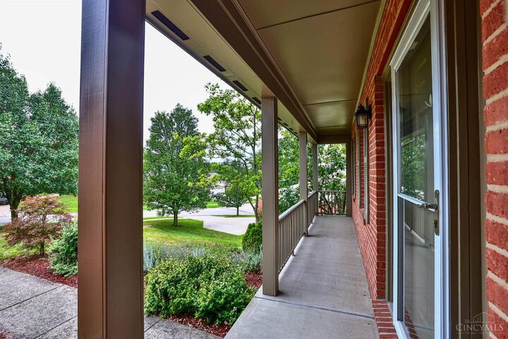 Property Photo:  8244 Springleaf Lake Drive  OH 45247