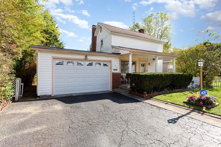 Property Photo:  146 S 31st Street  OH 43055