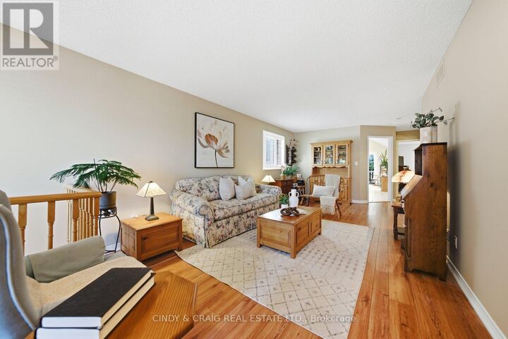 Property Photo: 318 Sandringham Drive ON L1E 3A7