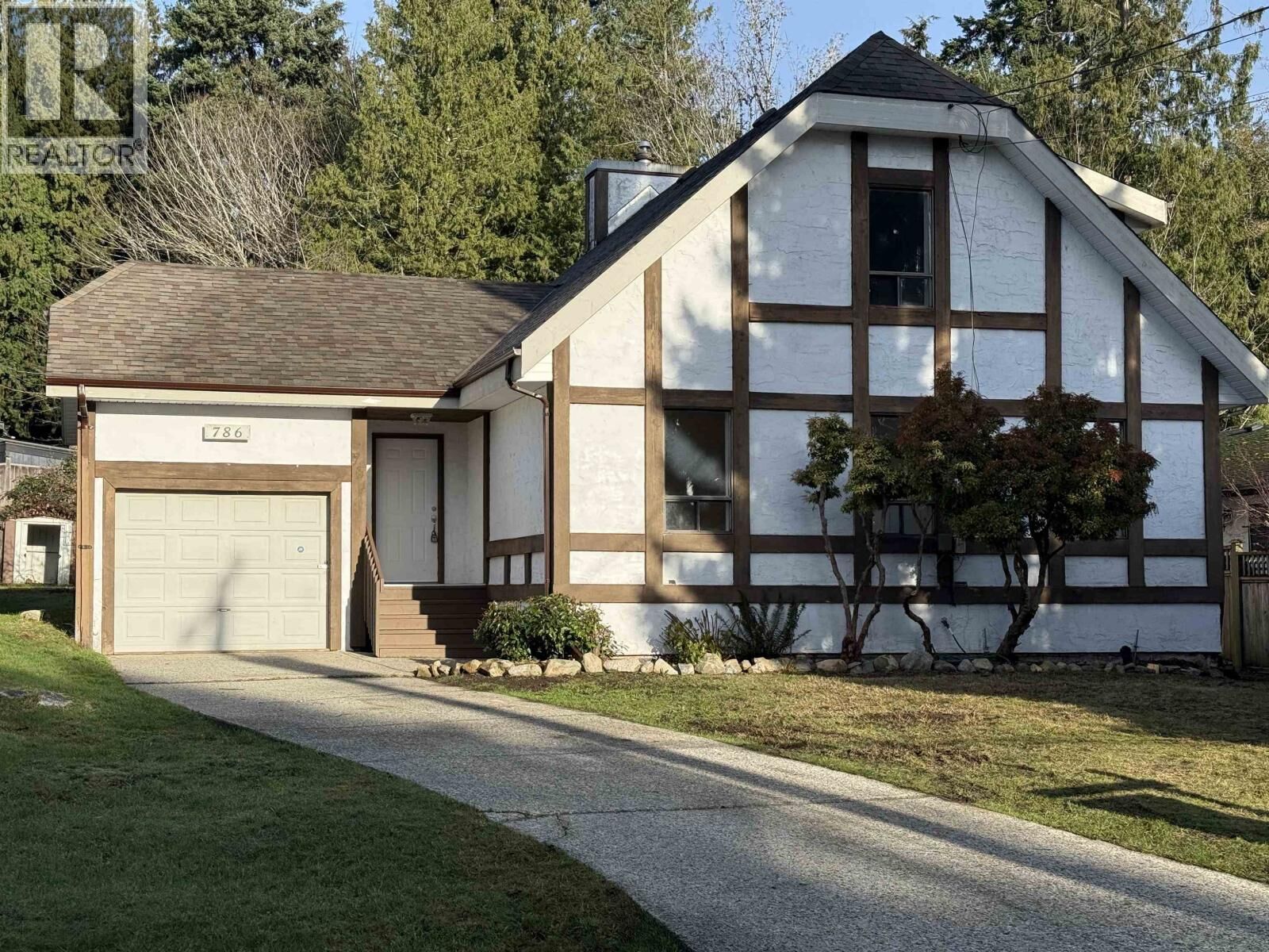 Photo de la propriété: 786 Creekside Crescent BC V0N 1V9