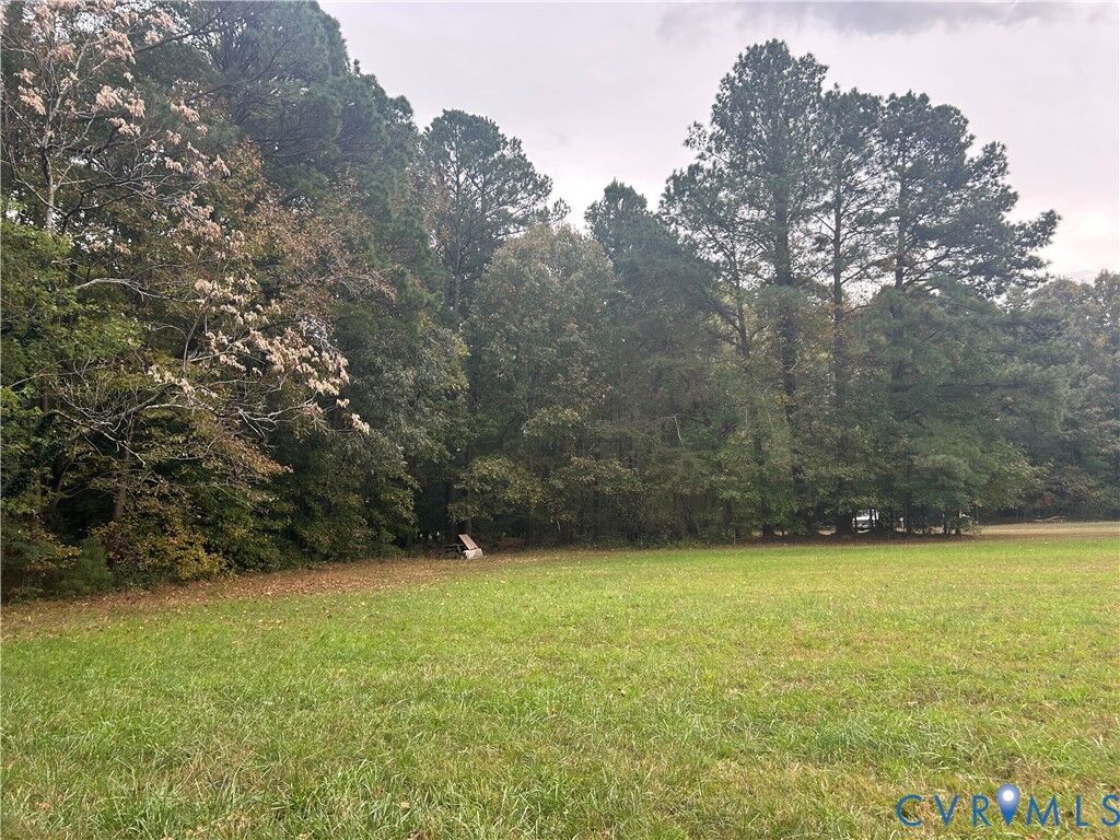 Property Photo: 120 Waltrip Lane VA 23185