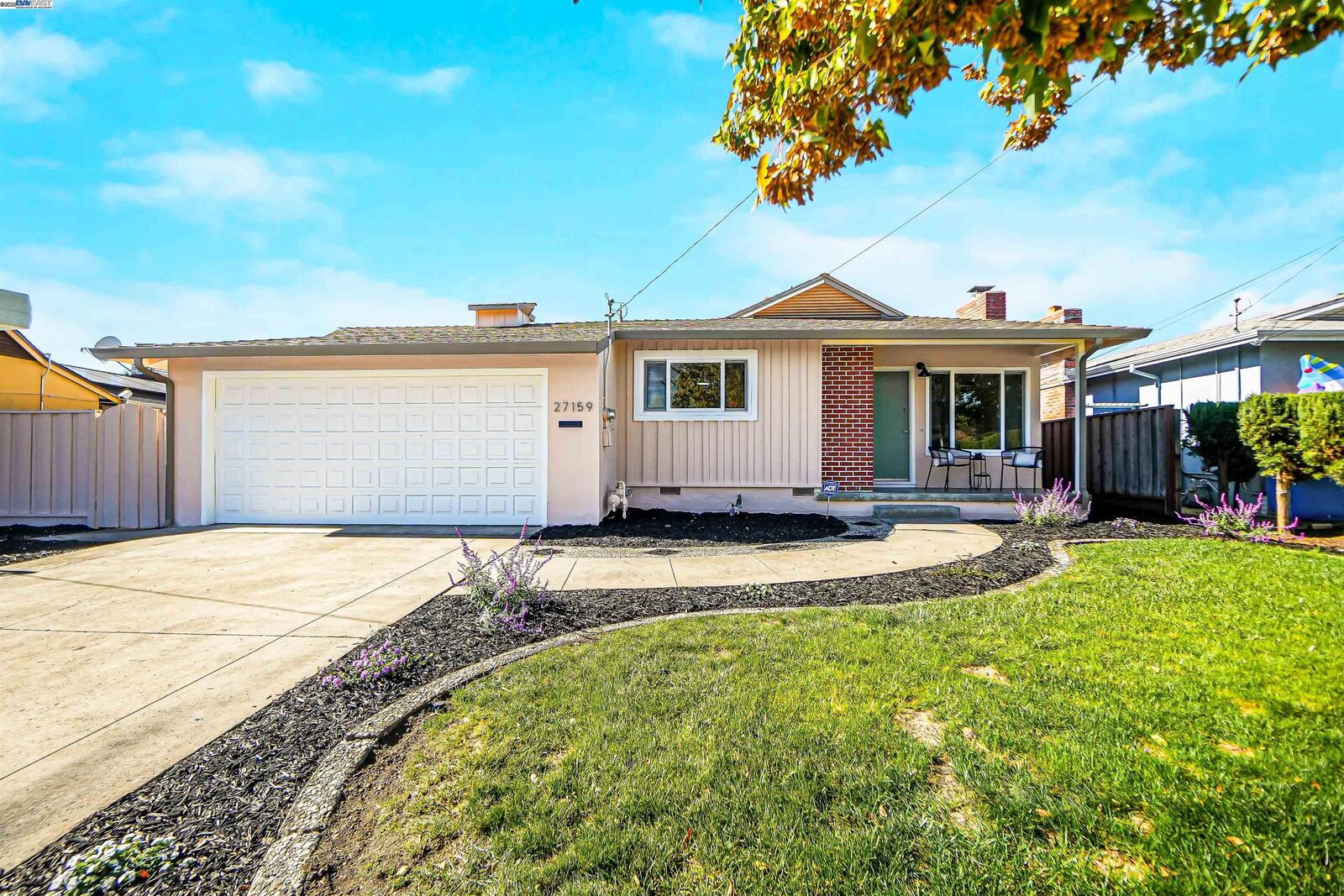 Property Photo: 27159 Underwood Ave CA 94544