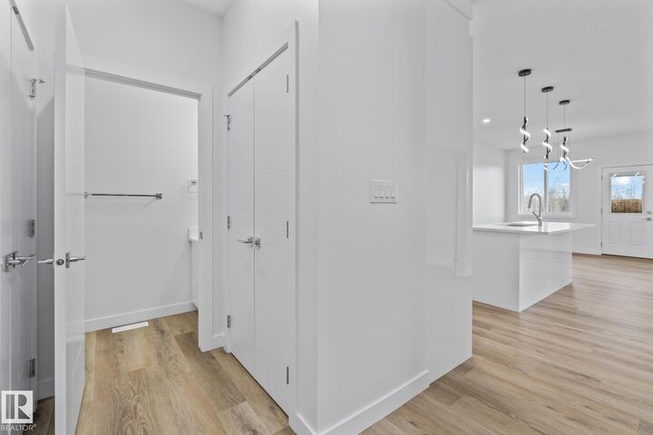 Property Photo:  68 Waverly Way  AB T8L 3L7 