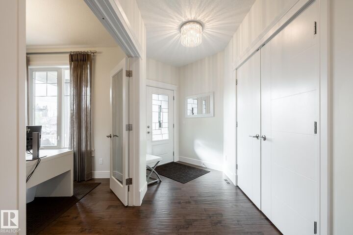 Property Photo:  75 Nadine Way  AB T8N 1C6 