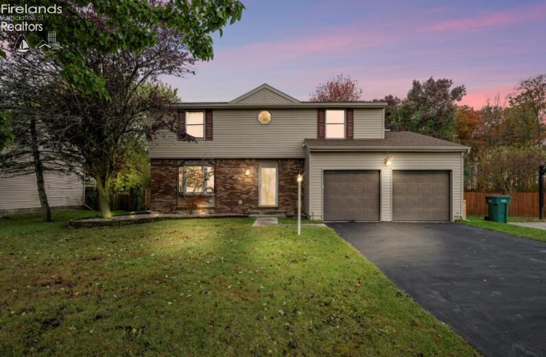 Property Photo:  2504 Eden East Drive  OH 43619