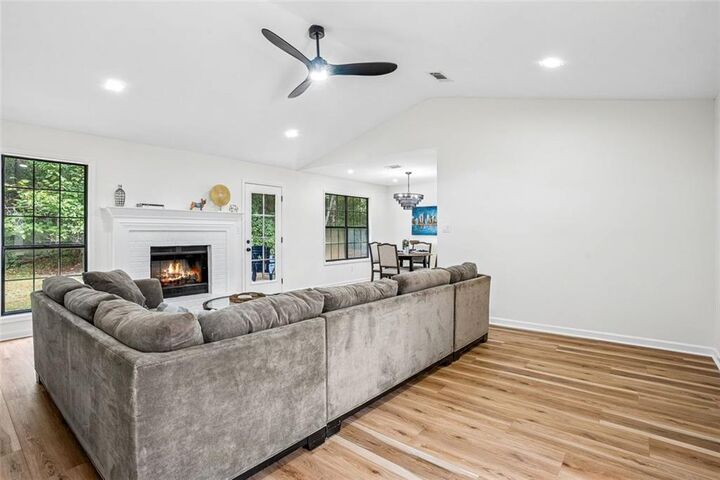 Property Photo:  1120 Northern Run  GA 30281 