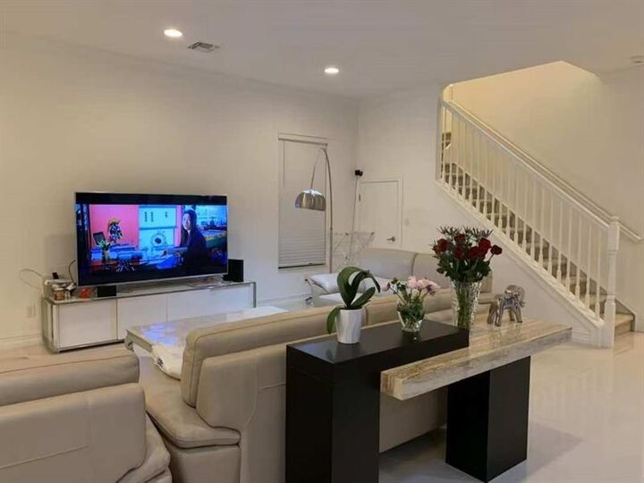 Property Photo:  11425 Watercrest Cir  FL 33076 