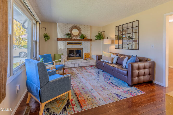 Property Photo:  1603 Richmond Drive  ND 58504