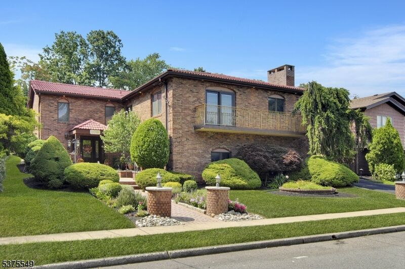 Property Photo:  109 Wilson St  NJ 07110