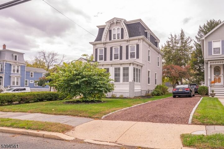 Property Photo:  66 Leigh St  NJ 08809
