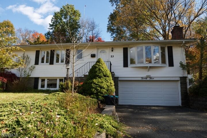 Property Photo: 23 Winans Rd NJ 07039