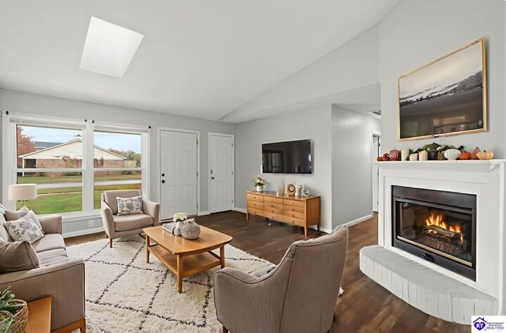 Property Photo:  1023/1025 Colonial Drive  KY 42701