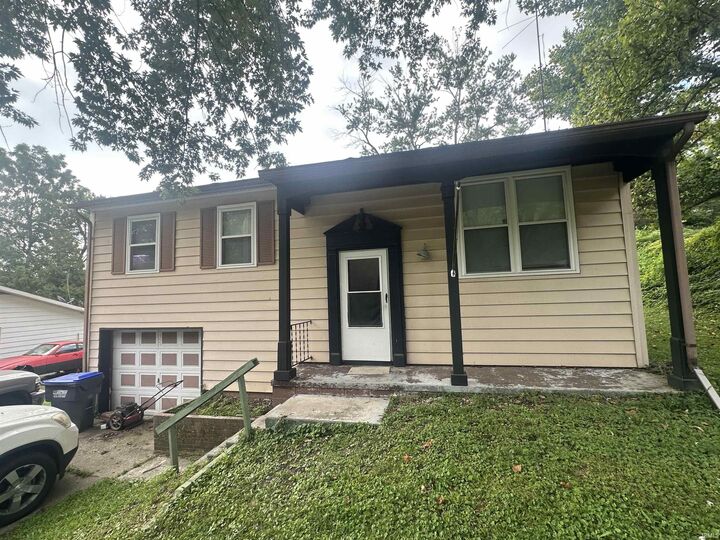 3721 W Tapp Road  Bloomington IN 47403-3152 photo