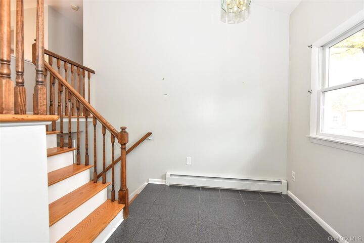 Property Photo:  33 S Hillcrest Road  NY 10901 