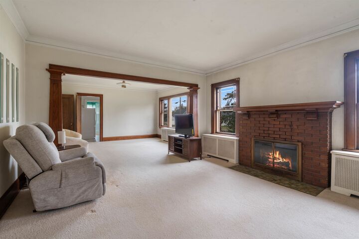 Property Photo: 405 4th St MN 55720