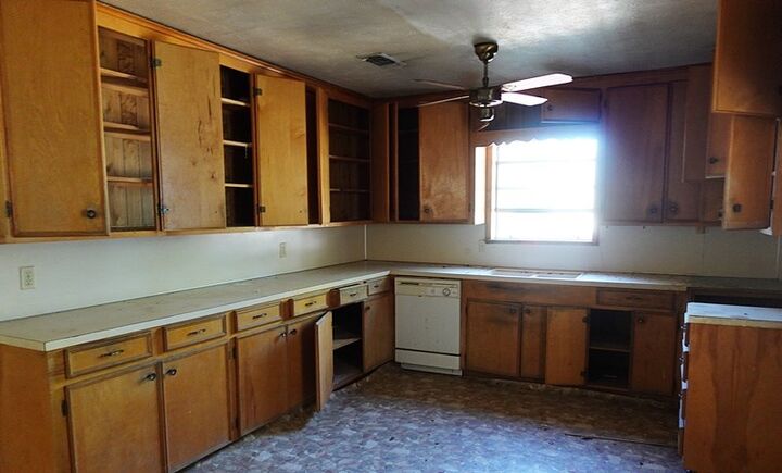 Property Photo: 688 Leon Tillman Road TX 75901