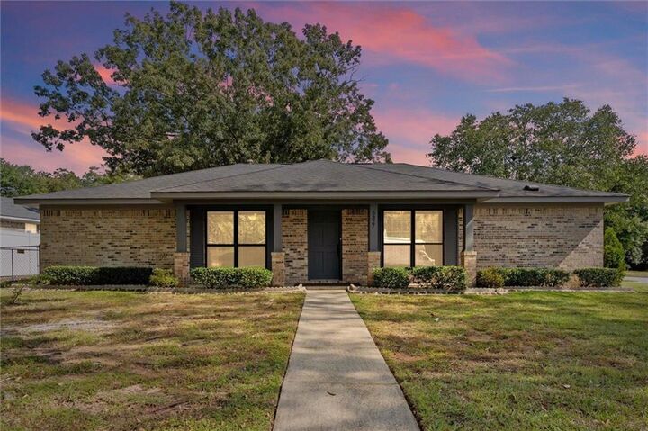 Property Photo:  5327 Longridge Drive  AL 36693