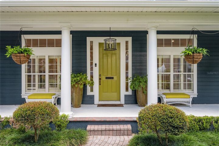 Property Photo:  6047 Blakeford Drive  FL 34786 