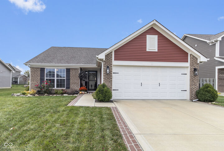 1266 W Limestone Way  Fortville IN 46040 photo