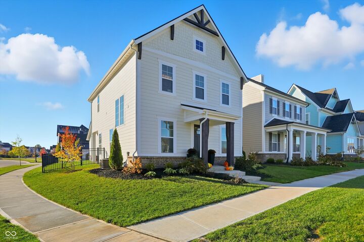 Property Photo:  1923 Ponsonby Drive  IN 46074 