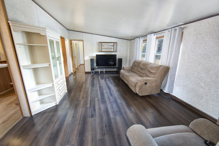 Property Photo:  506 Center St  WI 53016