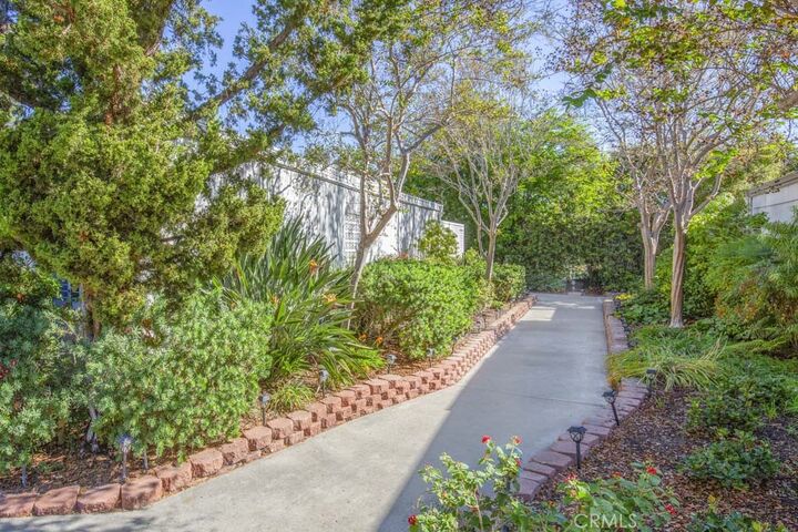 645 Avenida Sevilla  Laguna Woods CA 92637 photo
