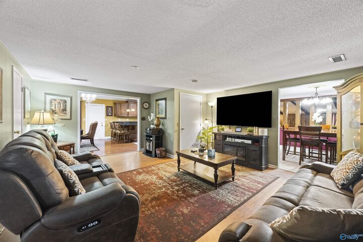 Property Photo:  3039 County Road 107  AL 35033