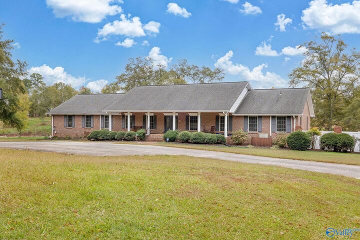 Property Photo:  489 Solitude Avenue  AL 35950